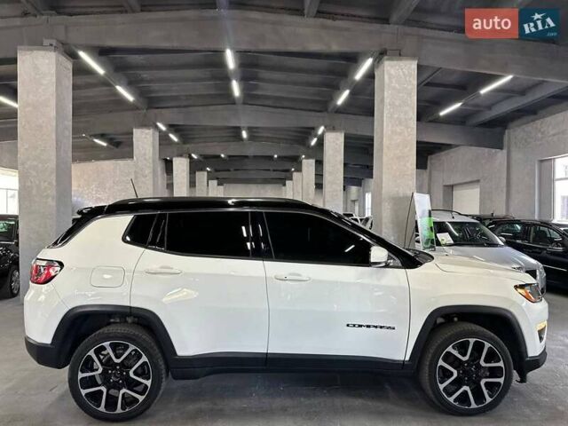 Джип Компас 2017 в Каменское - Днепродзержинск на Automoto.ua Белый Джип Компас, объемом двигателя 2.36 л и пробегом 102 тыс. км за 14799 $, фото 7 на Automoto.ua