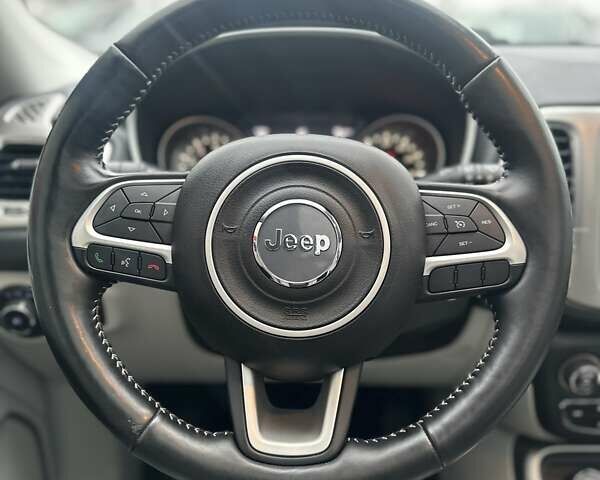 Белый Джип Компас, объемом двигателя 2.4 л и пробегом 120 тыс. км за 15800 $, фото 30 на Automoto.ua