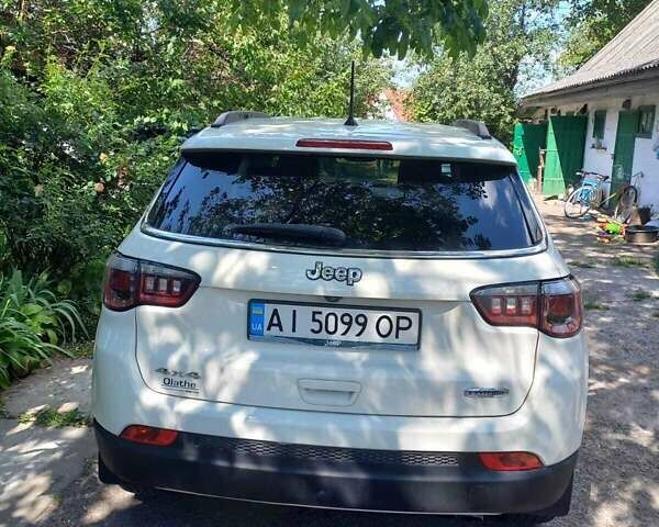 Белый Джип Компас, объемом двигателя 2.36 л и пробегом 30 тыс. км за 18500 $, фото 2 на Automoto.ua