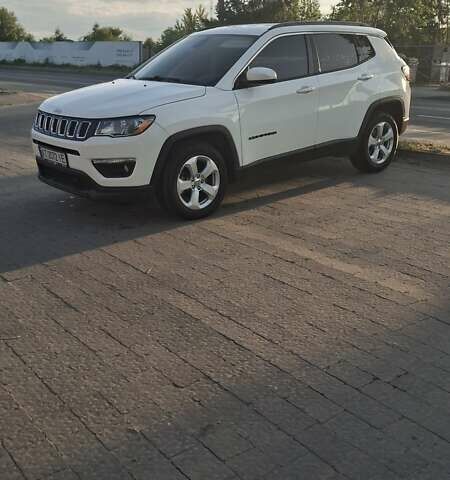Белый Джип Компас, объемом двигателя 2.4 л и пробегом 157 тыс. км за 14300 $, фото 10 на Automoto.ua