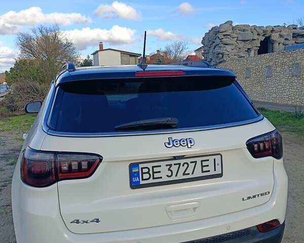 Белый Джип Компас, объемом двигателя 2.36 л и пробегом 62 тыс. км за 16900 $, фото 5 на Automoto.ua
