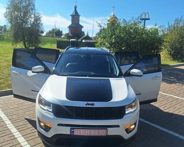 Белый Джип Компас, объемом двигателя 2.36 л и пробегом 175 тыс. км за 13150 $, фото 14 на Automoto.ua