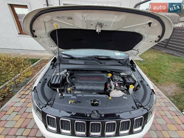 Белый Джип Компас, объемом двигателя 2.36 л и пробегом 117 тыс. км за 14300 $, фото 30 на Automoto.ua