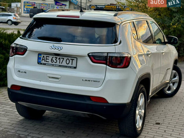 Білий Джип Compass, об'ємом двигуна 2.36 л та пробігом 96 тис. км за 14900 $, фото 7 на Automoto.ua
