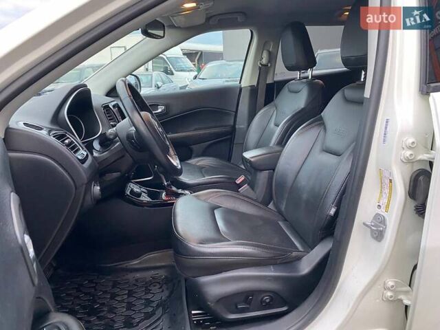 Білий Джип Compass, об'ємом двигуна 2.36 л та пробігом 91 тис. км за 15700 $, фото 20 на Automoto.ua