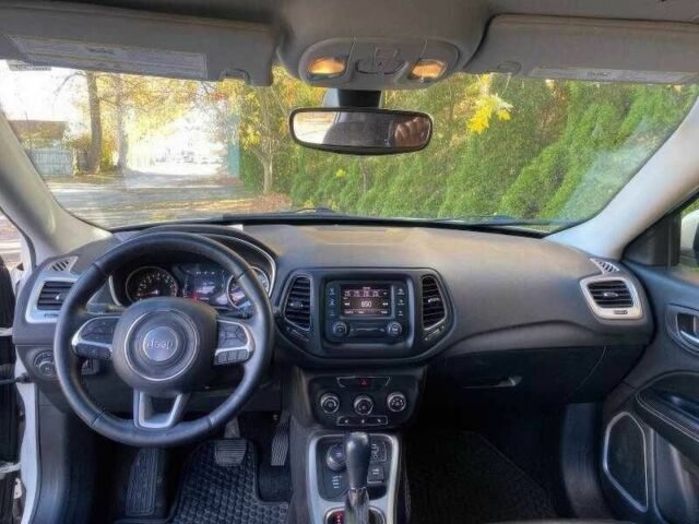 Білий Джип Compass, об'ємом двигуна 2.4 л та пробігом 89 тис. км за 9000 $, фото 11 на Automoto.ua