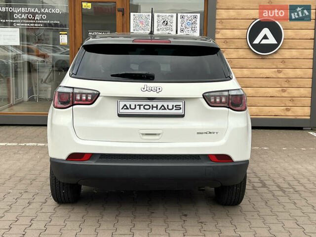 Белый Джип Компас, объемом двигателя 2.36 л и пробегом 73 тыс. км за 10500 $, фото 6 на Automoto.ua