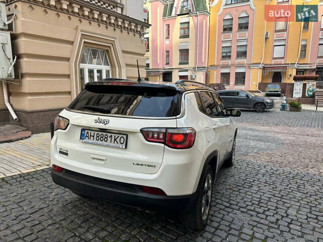 Білий Джип Compass, об'ємом двигуна 2.36 л та пробігом 190 тис. км за 11900 $, фото 6 на Automoto.ua