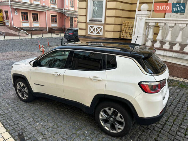 Білий Джип Compass, об'ємом двигуна 2.36 л та пробігом 190 тис. км за 11900 $, фото 2 на Automoto.ua