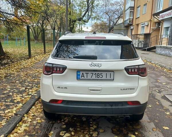 Білий Джип Compass, об'ємом двигуна 2.36 л та пробігом 147 тис. км за 14850 $, фото 1 на Automoto.ua