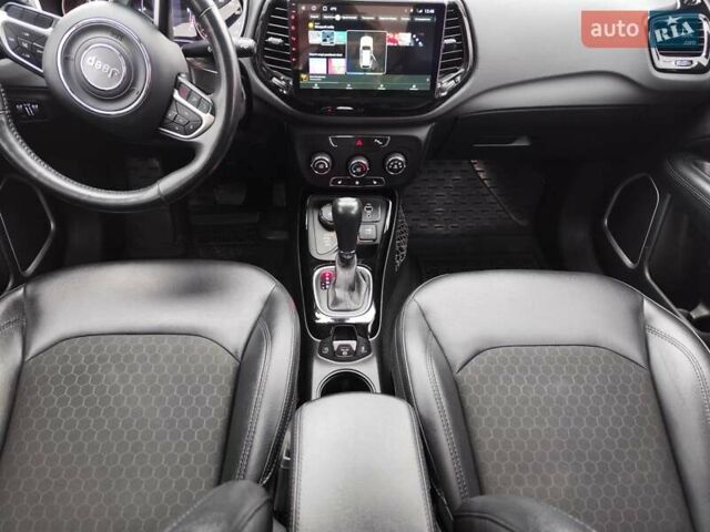 Белый Джип Компас, объемом двигателя 2.36 л и пробегом 74 тыс. км за 16250 $, фото 33 на Automoto.ua