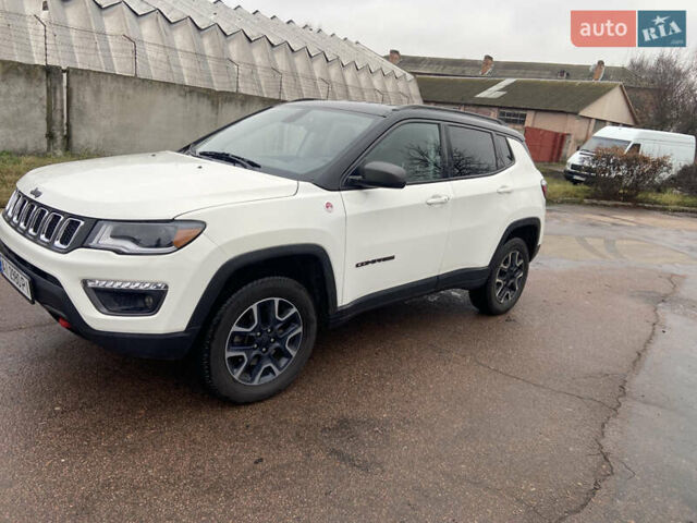 Белый Джип Компас, объемом двигателя 2.36 л и пробегом 102 тыс. км за 13300 $, фото 3 на Automoto.ua