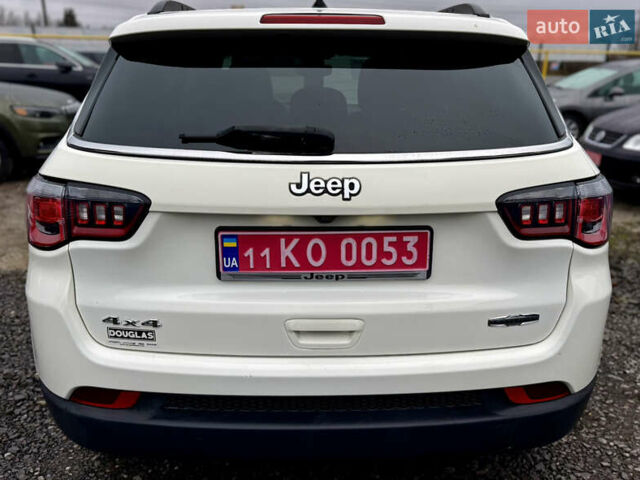 Білий Джип Compass, об'ємом двигуна 2.4 л та пробігом 172 тис. км за 14000 $, фото 3 на Automoto.ua