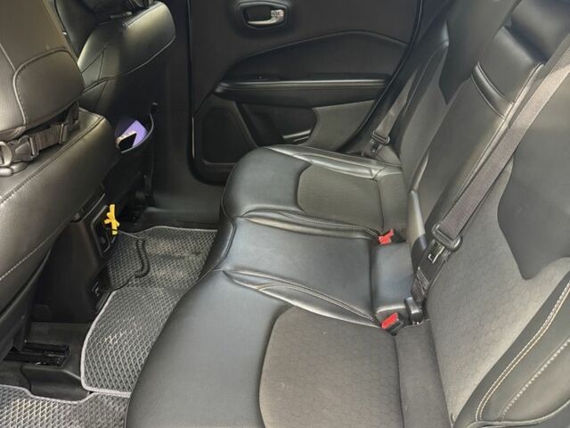 Білий Джип Compass, об'ємом двигуна 2.4 л та пробігом 120 тис. км за 16500 $, фото 6 на Automoto.ua