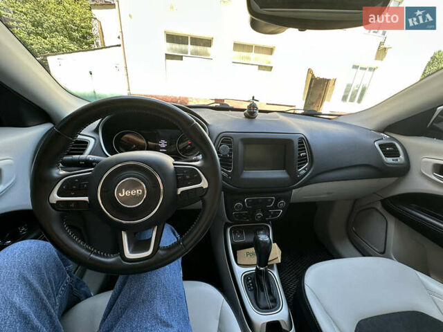 Белый Джип Компас, объемом двигателя 2.4 л и пробегом 137 тыс. км за 15500 $, фото 9 на Automoto.ua