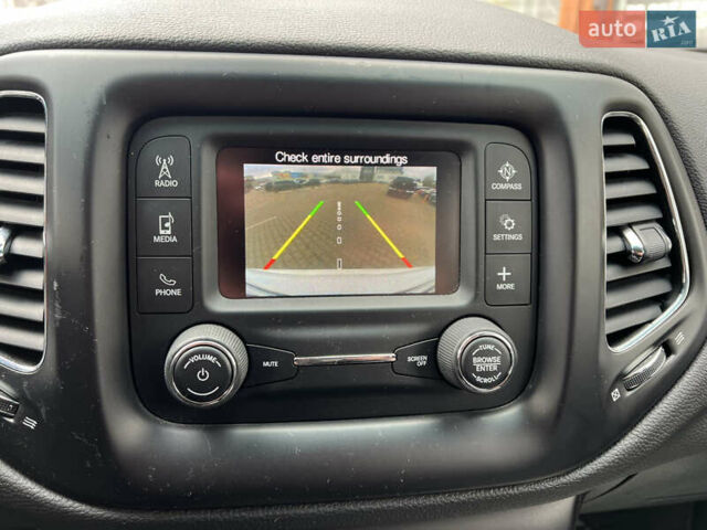 Белый Джип Компас, объемом двигателя 2.36 л и пробегом 73 тыс. км за 10500 $, фото 13 на Automoto.ua