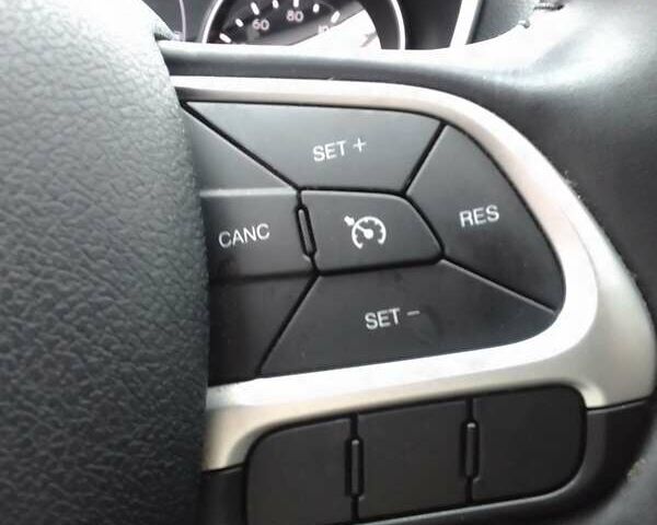 Белый Джип Компас, объемом двигателя 2.36 л и пробегом 180 тыс. км за 14800 $, фото 11 на Automoto.ua