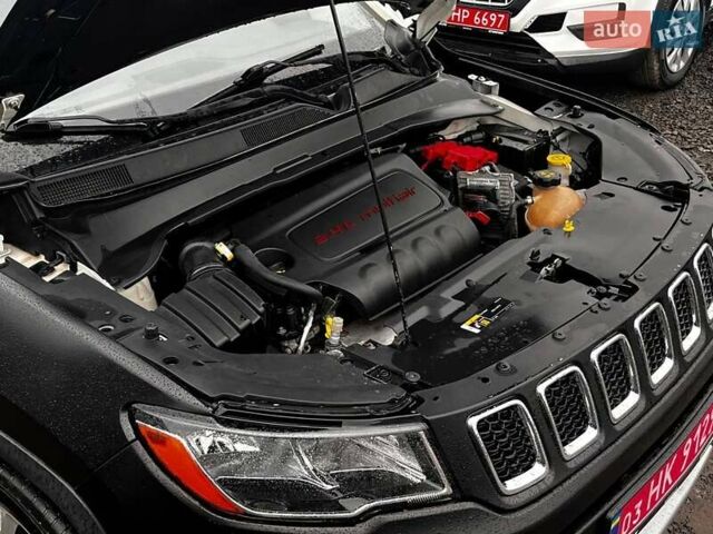 Белый Джип Компас, объемом двигателя 2.4 л и пробегом 225 тыс. км за 10700 $, фото 34 на Automoto.ua