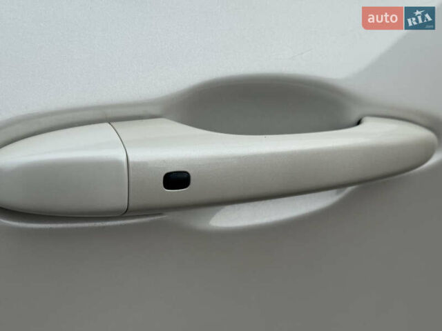 Белый Джип Компас, объемом двигателя 2.36 л и пробегом 84 тыс. км за 13200 $, фото 18 на Automoto.ua