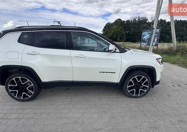 Білий Джип Compass, об'ємом двигуна 2.36 л та пробігом 61 тис. км за 16500 $, фото 4 на Automoto.ua