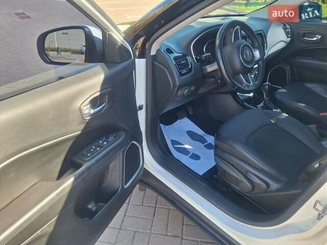 Белый Джип Компас, объемом двигателя 2.36 л и пробегом 175 тыс. км за 13150 $, фото 33 на Automoto.ua