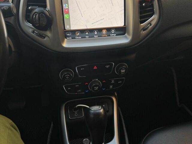 Білий Джип Compass, об'ємом двигуна 2.4 л та пробігом 129 тис. км за 15800 $, фото 6 на Automoto.ua