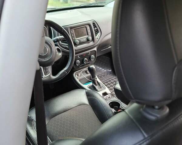 Белый Джип Компас, объемом двигателя 2.4 л и пробегом 157 тыс. км за 14300 $, фото 15 на Automoto.ua