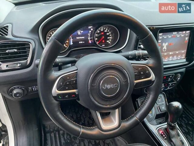 Білий Джип Compass, об'ємом двигуна 2.36 л та пробігом 91 тис. км за 15700 $, фото 14 на Automoto.ua
