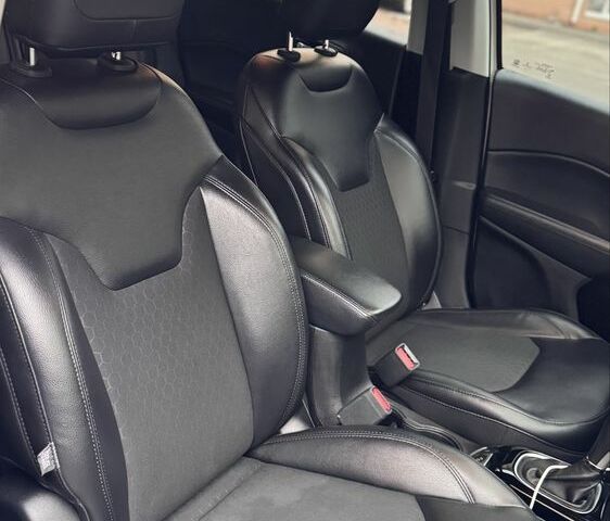 Белый Джип Компас, объемом двигателя 2.4 л и пробегом 131 тыс. км за 15200 $, фото 15 на Automoto.ua