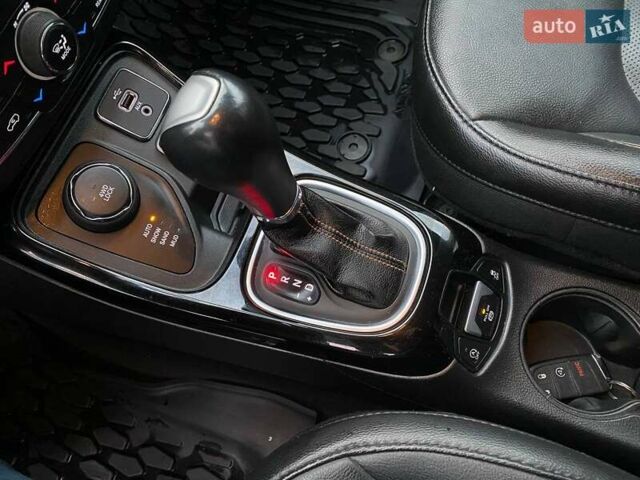 Білий Джип Compass, об'ємом двигуна 2.36 л та пробігом 91 тис. км за 15700 $, фото 19 на Automoto.ua