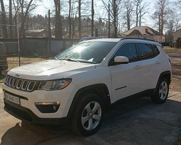 Білий Джип Compass, об'ємом двигуна 2.4 л та пробігом 64 тис. км за 14500 $, фото 5 на Automoto.ua