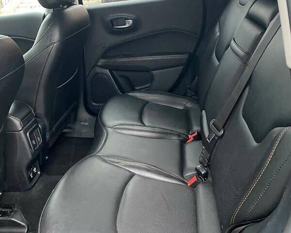 Белый Джип Компас, объемом двигателя 2.36 л и пробегом 138 тыс. км за 16000 $, фото 8 на Automoto.ua