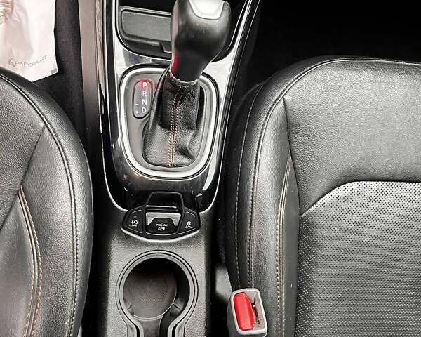 Белый Джип Компас, объемом двигателя 2.4 л и пробегом 225 тыс. км за 10700 $, фото 14 на Automoto.ua