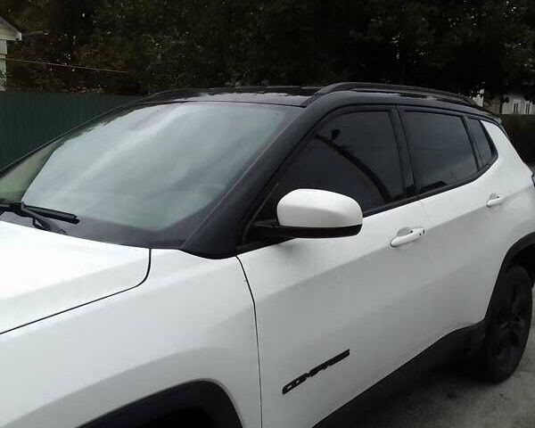 Белый Джип Компас, объемом двигателя 2.36 л и пробегом 180 тыс. км за 14800 $, фото 4 на Automoto.ua