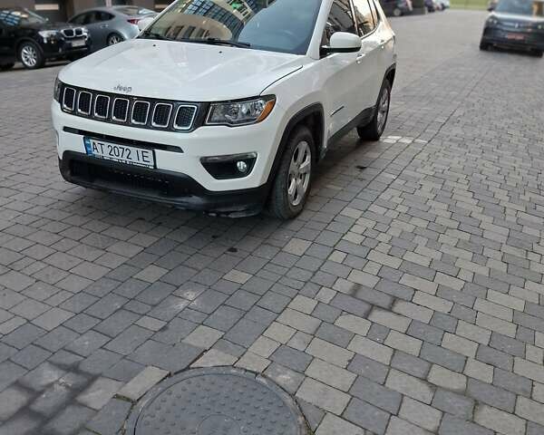 Белый Джип Компас, объемом двигателя 2.4 л и пробегом 157 тыс. км за 14300 $, фото 22 на Automoto.ua