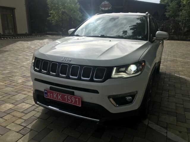 Белый Джип Компас, объемом двигателя 2.4 л и пробегом 73 тыс. км за 15500 $, фото 4 на Automoto.ua