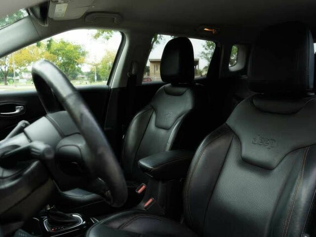 Білий Джип Compass, об'ємом двигуна 2.4 л та пробігом 36 тис. км за 13200 $, фото 8 на Automoto.ua