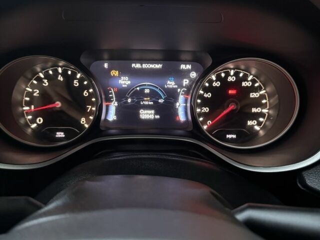 Білий Джип Compass, об'ємом двигуна 2.4 л та пробігом 129 тис. км за 15800 $, фото 7 на Automoto.ua