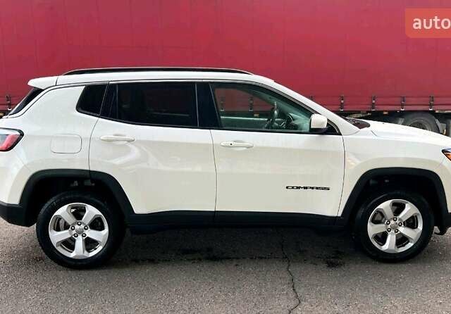 Белый Джип Компас, объемом двигателя 2.36 л и пробегом 117 тыс. км за 14900 $, фото 3 на Automoto.ua