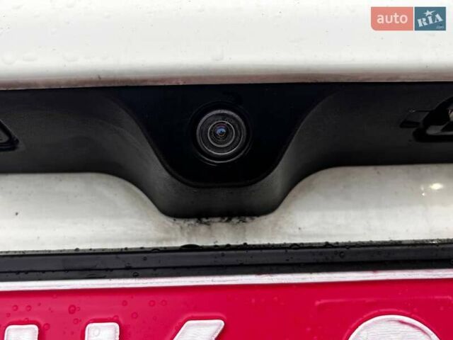 Белый Джип Компас, объемом двигателя 2.4 л и пробегом 225 тыс. км за 10700 $, фото 31 на Automoto.ua