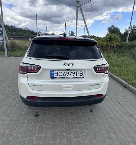 Білий Джип Compass, об'ємом двигуна 2.36 л та пробігом 61 тис. км за 16500 $, фото 6 на Automoto.ua