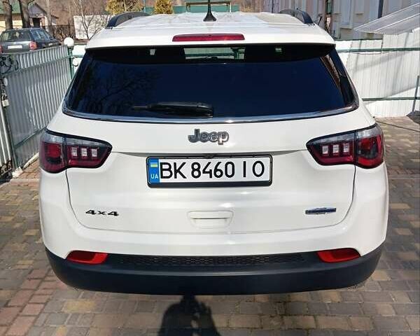 Білий Джип Compass, об'ємом двигуна 2.4 л та пробігом 64 тис. км за 14500 $, фото 19 на Automoto.ua