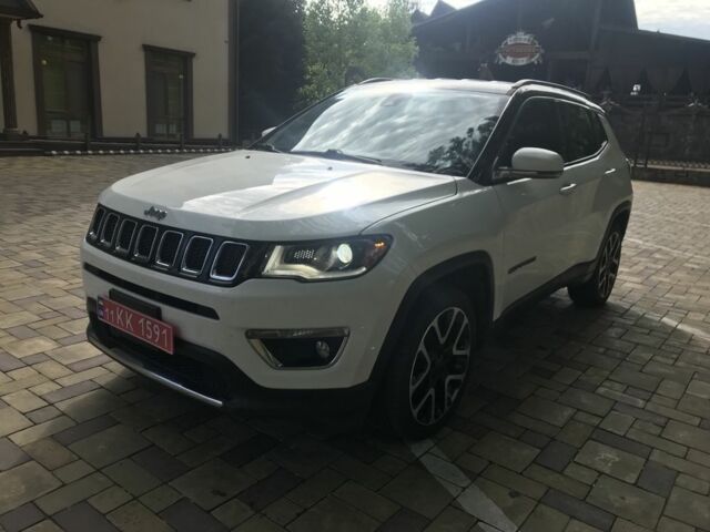 Белый Джип Компас, объемом двигателя 2.4 л и пробегом 73 тыс. км за 15500 $, фото 2 на Automoto.ua