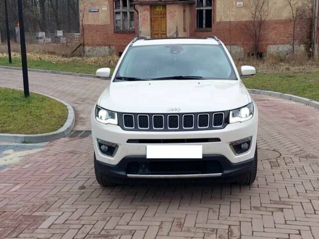 Білий Джип Compass, об'ємом двигуна 2.4 л та пробігом 64 тис. км за 10500 $, фото 5 на Automoto.ua