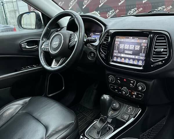 Белый Джип Компас, объемом двигателя 2.4 л и пробегом 101 тыс. км за 16800 $, фото 37 на Automoto.ua