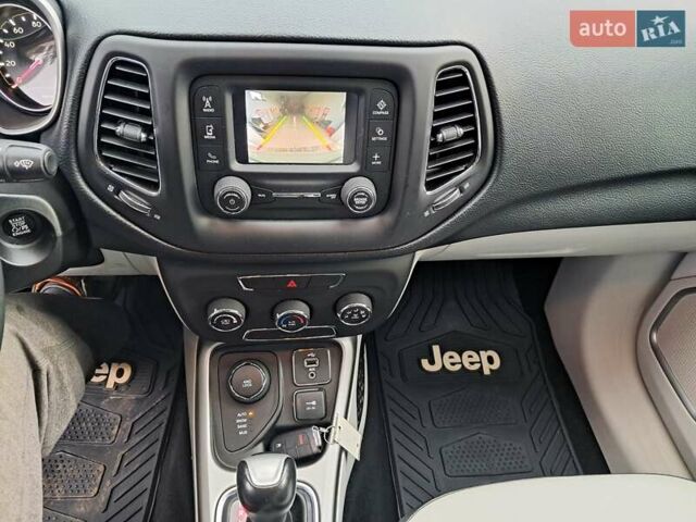 Белый Джип Компас, объемом двигателя 2.36 л и пробегом 117 тыс. км за 14300 $, фото 12 на Automoto.ua