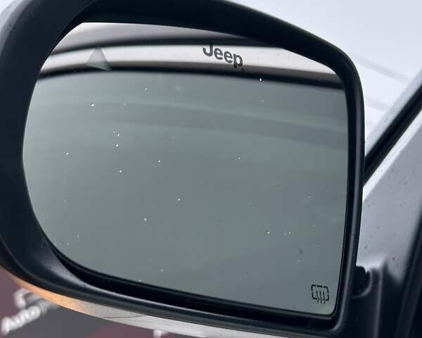 Белый Джип Компас, объемом двигателя 2.4 л и пробегом 101 тыс. км за 16800 $, фото 7 на Automoto.ua