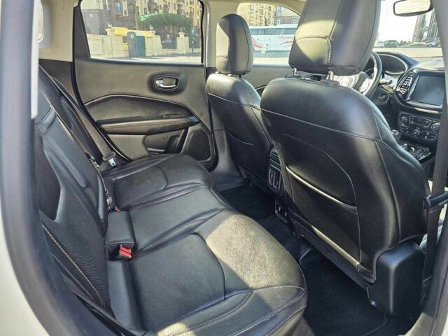 Білий Джип Compass, об'ємом двигуна 2.4 л та пробігом 34 тис. км за 10700 $, фото 8 на Automoto.ua