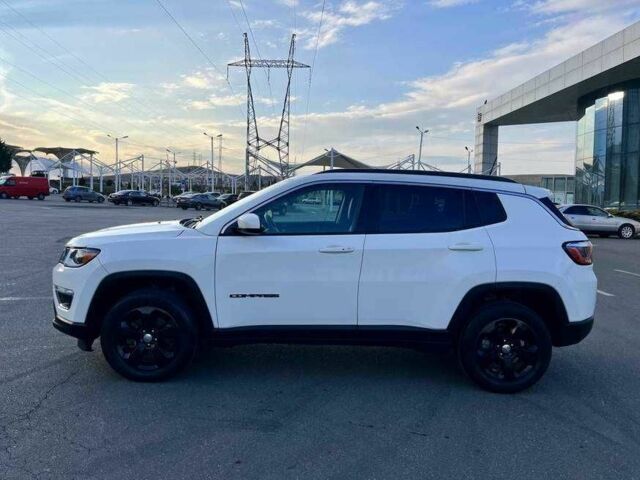 Білий Джип Compass, об'ємом двигуна 2.4 л та пробігом 64 тис. км за 9200 $, фото 5 на Automoto.ua