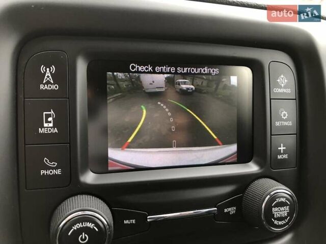 Білий Джип Compass, об'ємом двигуна 2.4 л та пробігом 52 тис. км за 15500 $, фото 4 на Automoto.ua